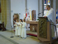 1. Heilige Kommunion in St. Crescentius (Foto: Karl-Franz Thiede)